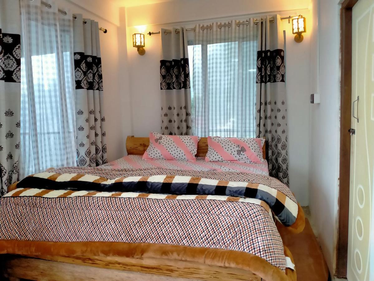 Ajit Homestay, Darjeeling Darjeeling  Extérieur photo